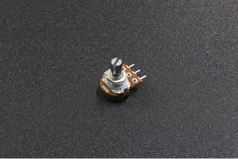 WH148 Linear Potentiometer ( B500KΩ )